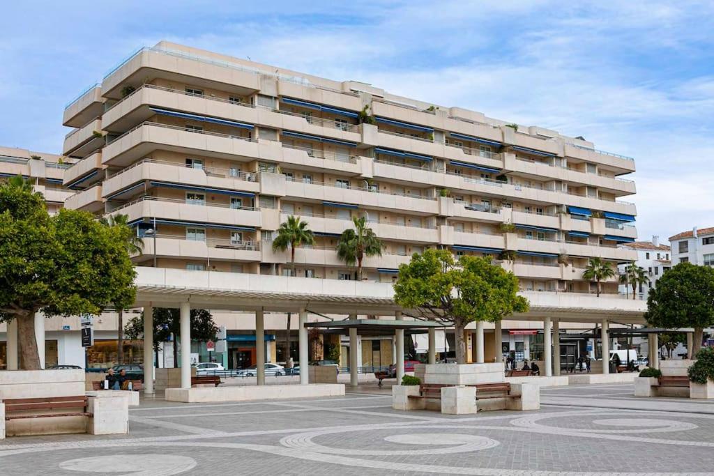 Luminous Apartment In Puerto Banus, Marbella Exterior foto